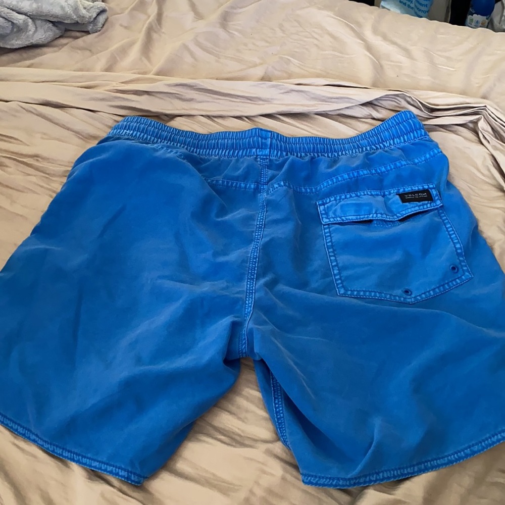 Volcom bathing suit - Picture 7 of 12